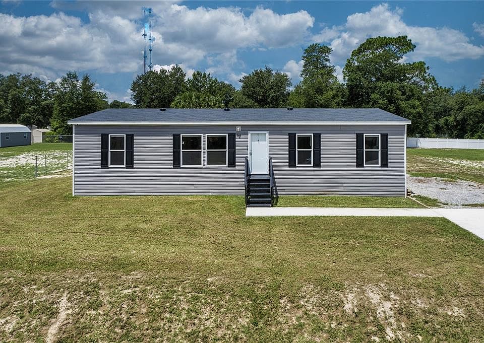 1st image of 241 SE 70th Cir