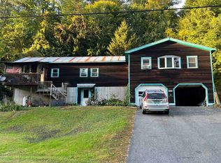 18 Dewey Ave, Windsor, VT 05089