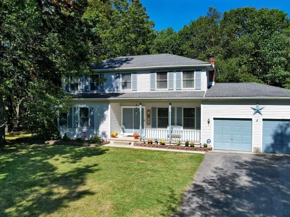 309 New Leaf Ct, Galloway, NJ 08205