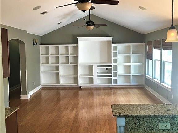 2nd image of 126 W Kaanapali Ln