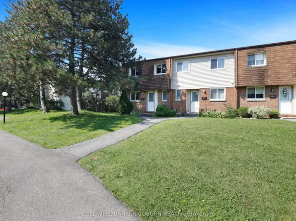 23 Sonnet Cres S #23, Ottawa, ON K2H 8W8