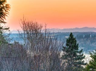 6145 93rd Ave SE, Mercer Island, WA 98040