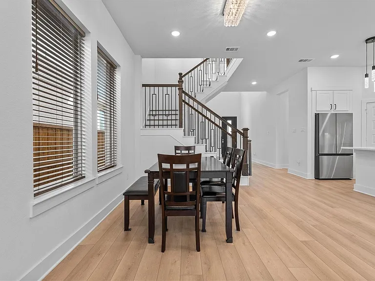 5030 Valley Wind Ct — Photo 12
