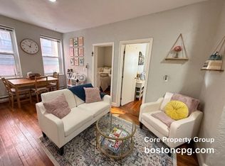 35 Charter St #2, Boston, MA 02113