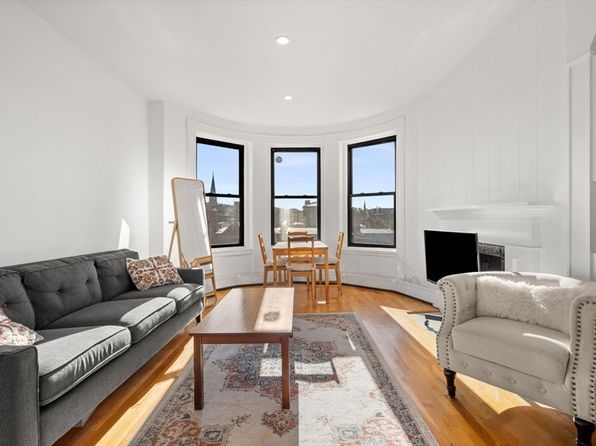 133 Saint Botolph St APT 7
