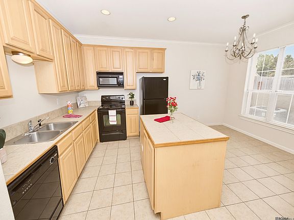 5th image of 4000 Lake Beau Pre Blvd APT 14