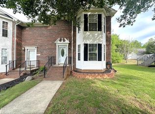 208 Mallard Creek Dr, Graham, NC 27253