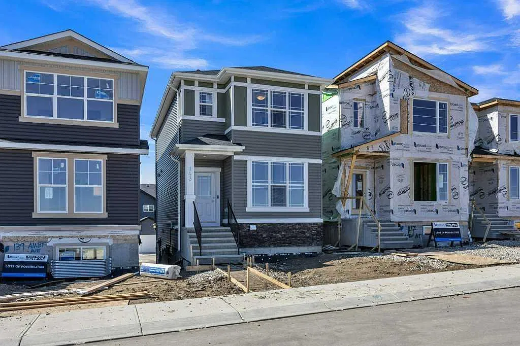 Main Floor - 143 Amblefield Avenue NW — Photo 1
