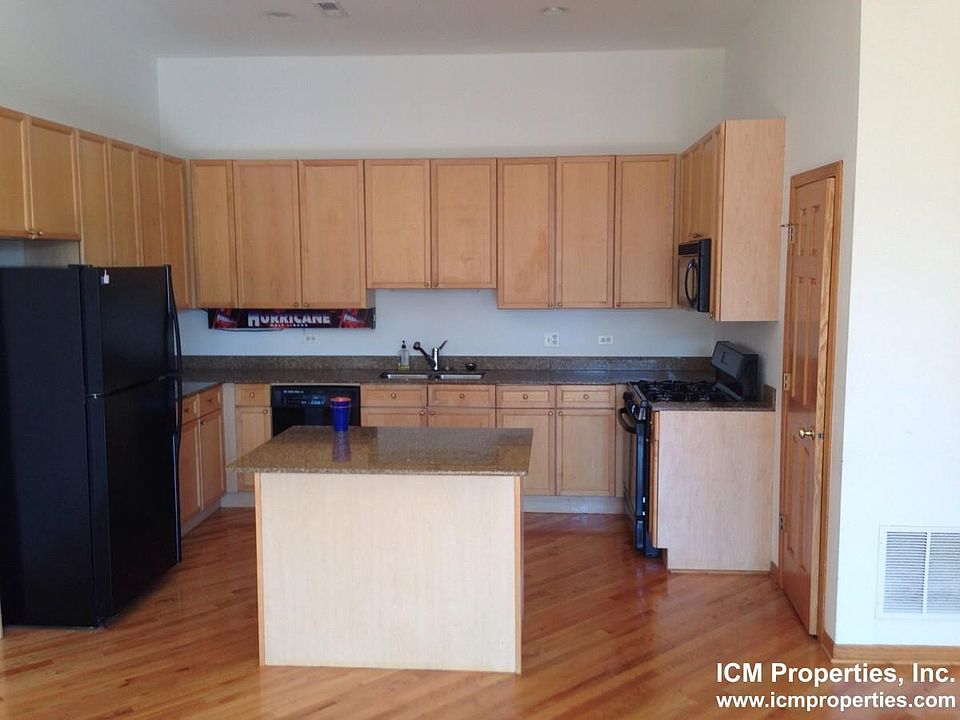 1st image of 2539 N Southport Ave #L3