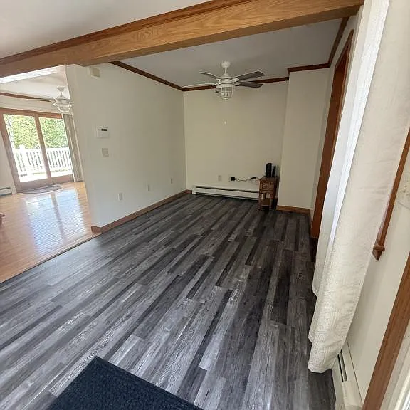 1878 Riverside Dr — Photo 1