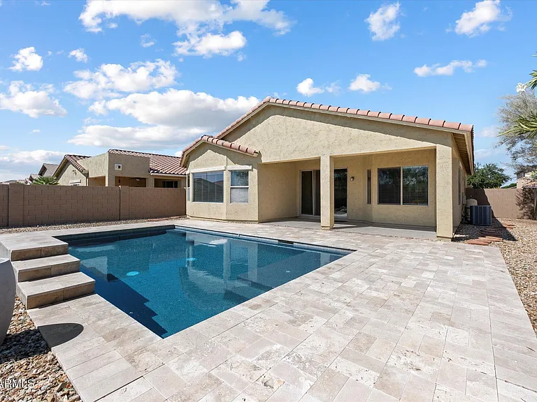 949 E Indian Wells Pl — Photo 23