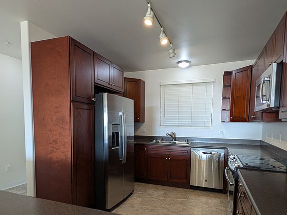 Other Side Of Kichen