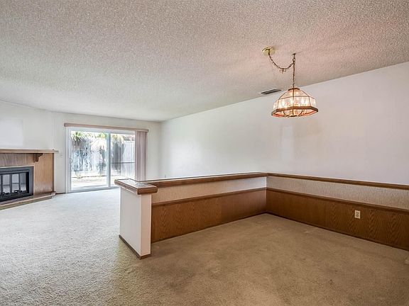 5th image of 4923 Lavelle Way