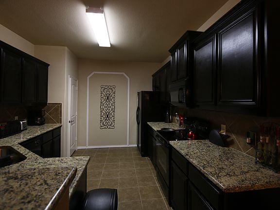 4th image of 12628 Joplin Dr