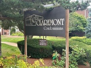 139 King St APT 306, Franklin, MA 02038