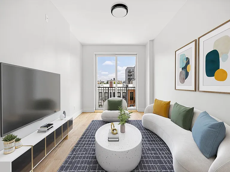 22 Frost St #302 — Photo 3