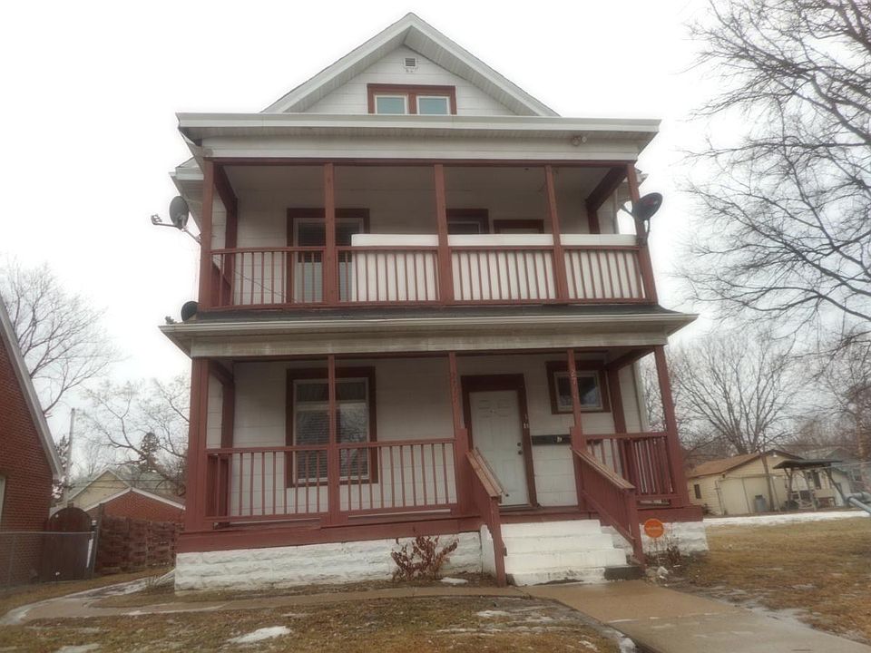 1st image of 2717 Aldrich Ave N