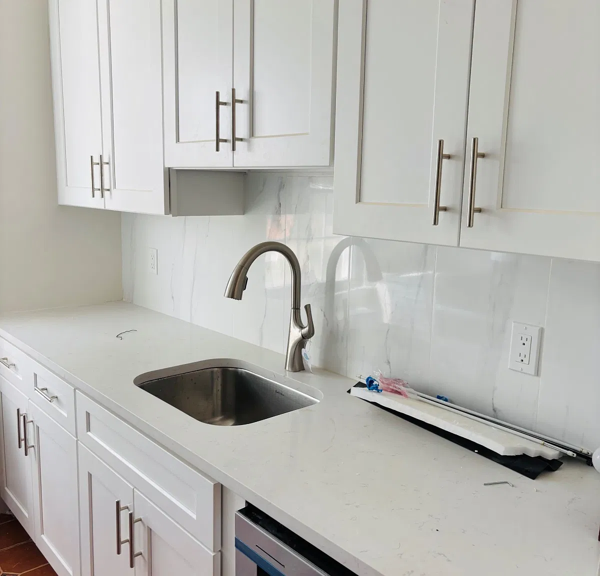 2 bed, 1.0 bath, $3,500 — Photo 3