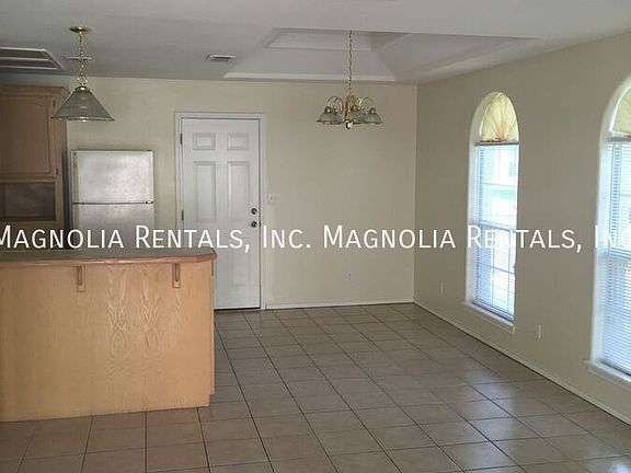 2nd image of 2514 Salvatierra Ave APT 4