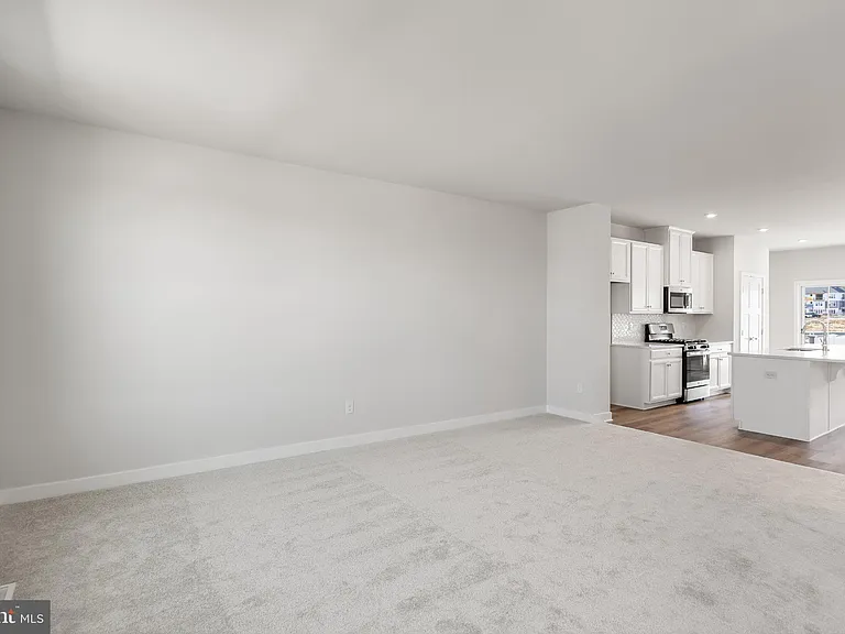 31 Sage Way — Photo 14