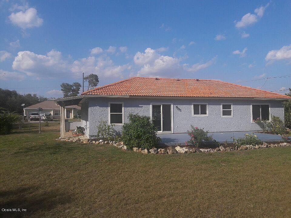 2nd image of 139 Oak Cir
