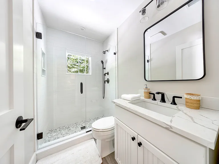 13 Beach Ln — Photo 26