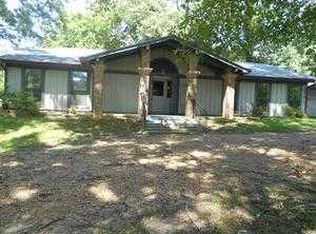 1800 Hankinson Rd, Vicksburg, MS 39180