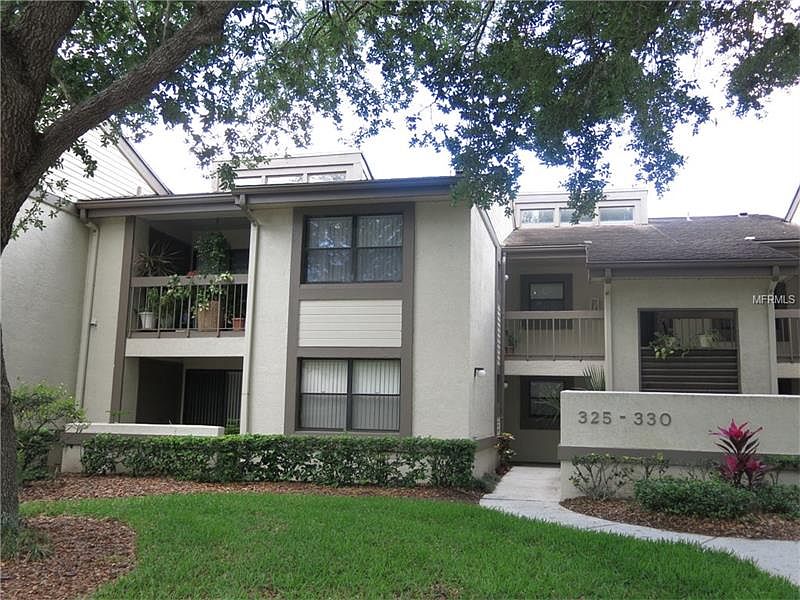 1st image of 326 Woodlake Wynde