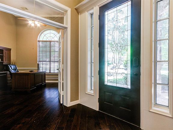 4th image of 3412 Brighton Ct