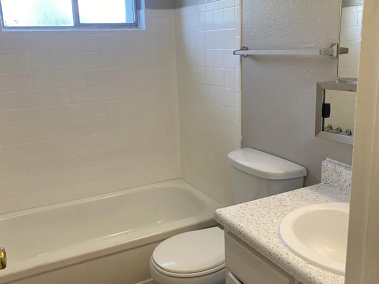 Garden Center Apt. 62, 64 & 70 — Photo 60