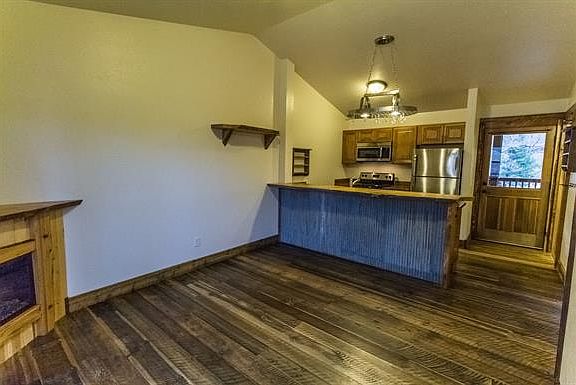 5th image of 270 Broken Top Lane Jumbo Vista Bg #105