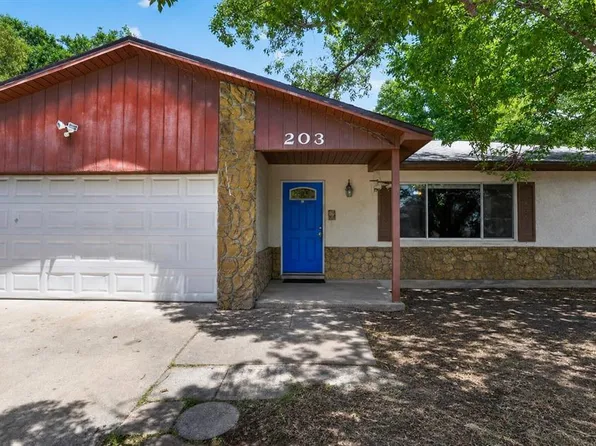 203 Woodfield Dr, Sanford, FL 32773