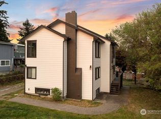 136 S 120th St, Seattle, WA