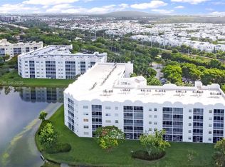 10750 NW 66th St APT 413, Doral, FL 33178