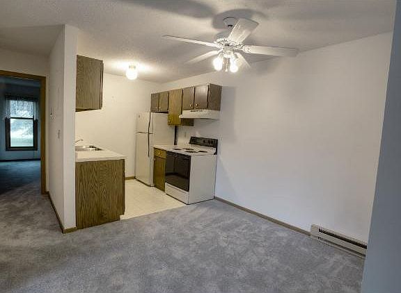 5th image of 7759 142nd Street W