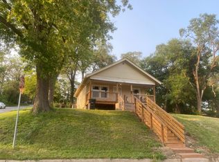 3520 Jaynes St, Omaha, NE 68111