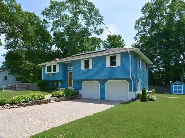 36 Walker Avenue Ext, Milford, MA 01757