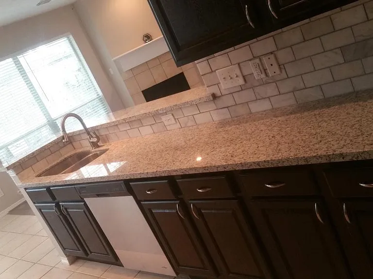Marble backsplash