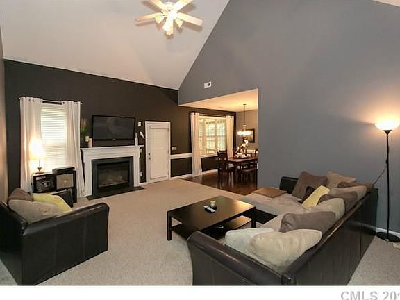 4th image of 4914 Windchase Ln