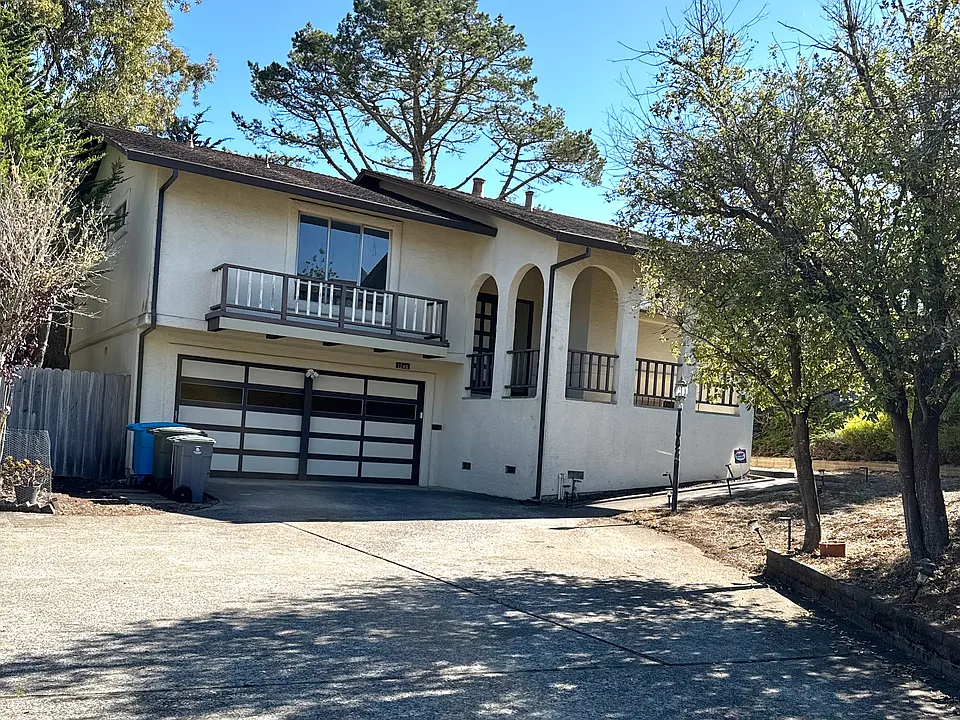1246 Park Pacifica Ave