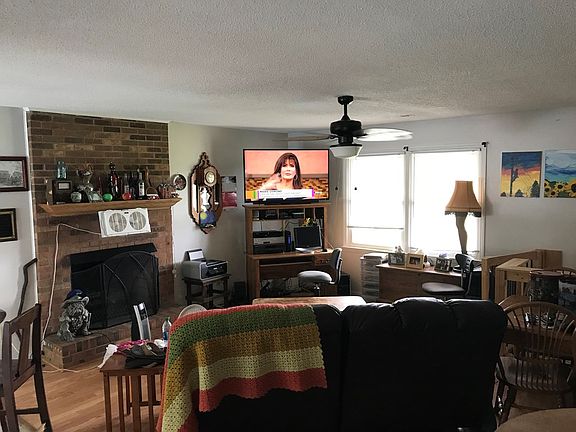 3rd image of 416 Alan Dr