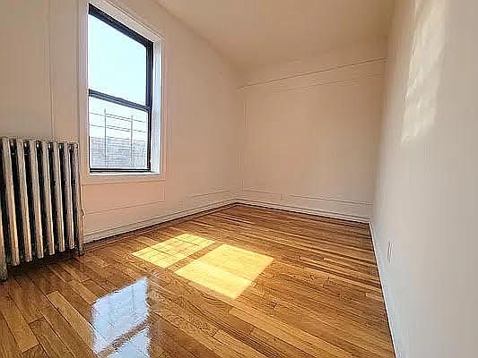 3rd image of 853 Walton Ave #C