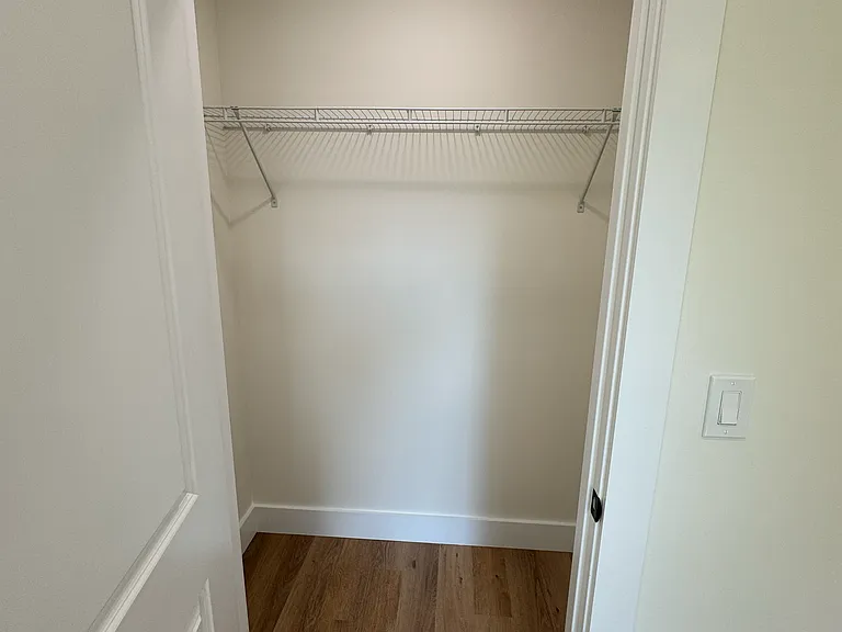 2204 Chester St — Photo 13
