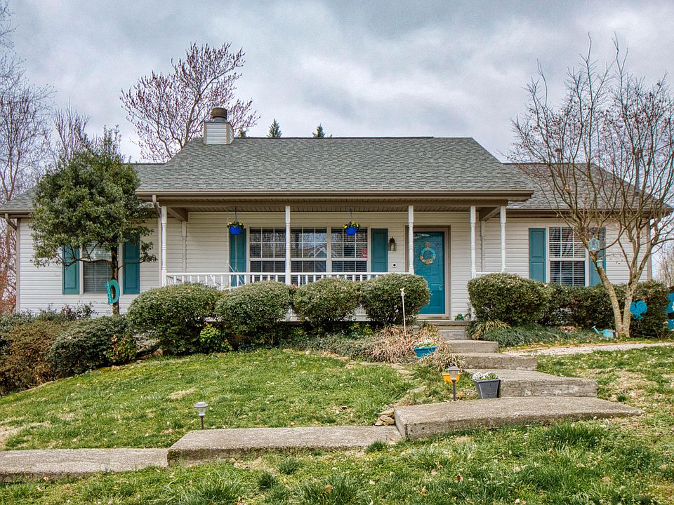 1st image of 4523 Twin Pines Dr