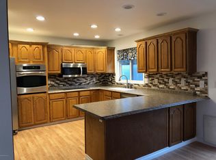 4020 Iona Cir, Anchorage, AK 99507