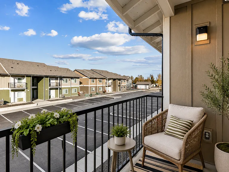 The Cape at Interlake — Photo 9