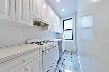 Rented by CitySites Real Estate Group