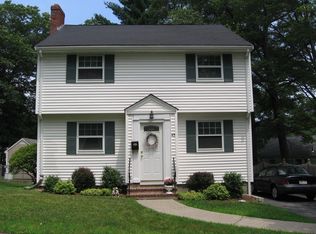 40 Rose St, Milton, MA 02186