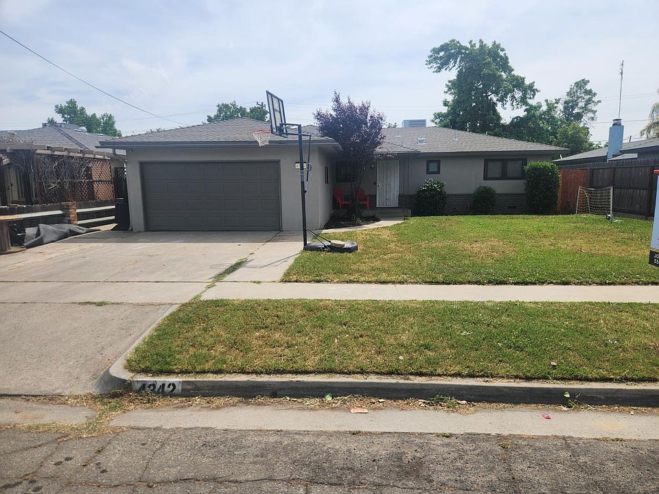 1st image of 4342 E Donner Ave
