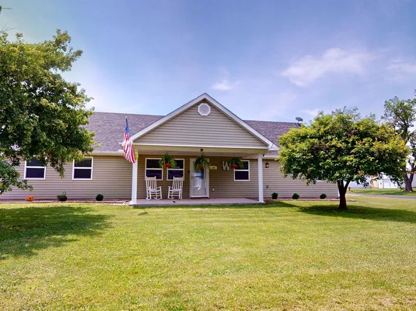 105 Mockbee St, Hughesville, MO 65334